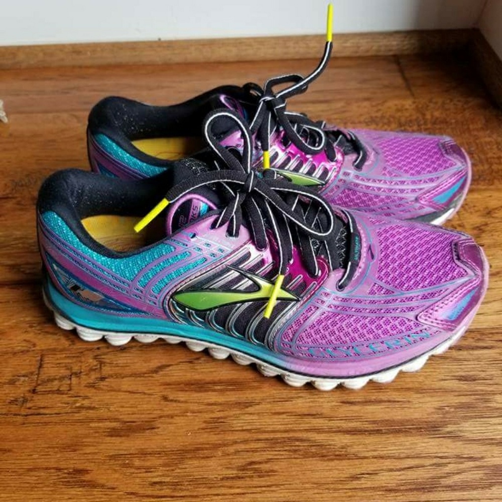 Brooks Glycerin running shoes