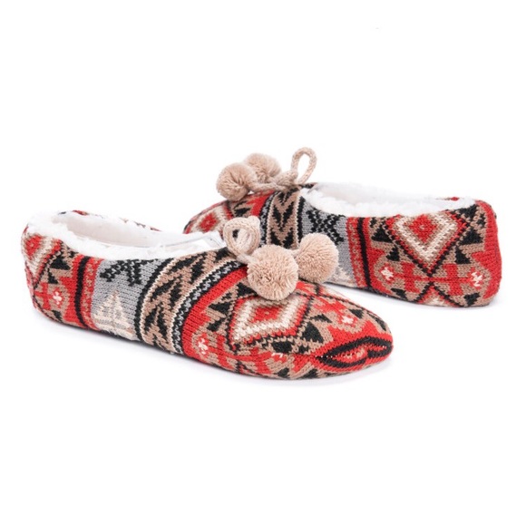 Women’s Cozy Slip On Slippers Socks Comfy Gift - Picture 2 of 3