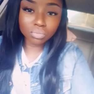 Meet your Posher, Kimberly