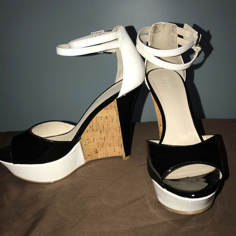 Cute Sandals!