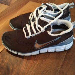 Nike women’s 5.0 Nike Free running shoes