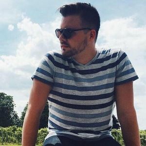 Meet your Posher, Nick