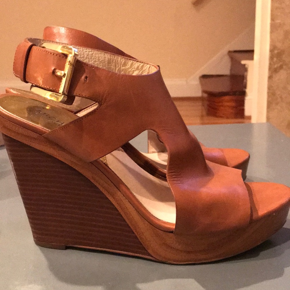 Josephine Wedge
MICHAEL MICHAEL KORS