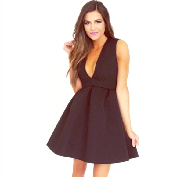 Fit n Flare black Cocktail Dress - Picture 1 of 2