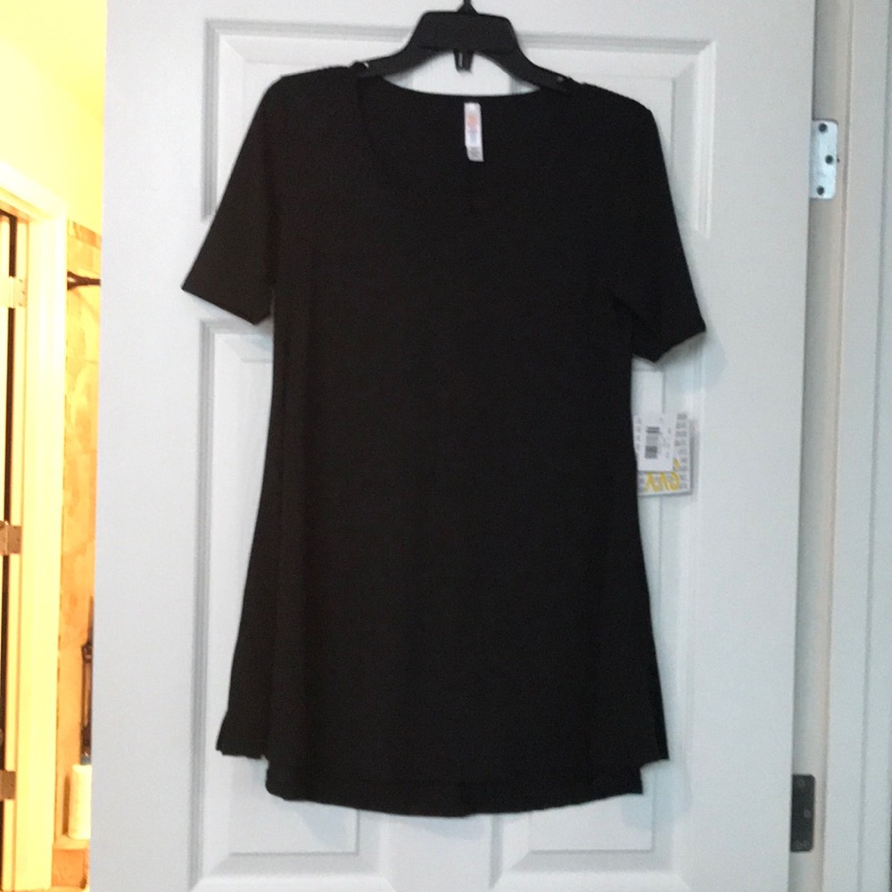 🎁🦄LuLaRoe Solid xxs Black Perfect Tee 🖤🦄🖤