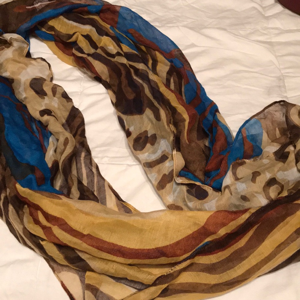 Multicolored/design infinity scarf