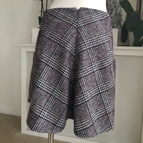 CARVEN Prince Of Wales Plaid Mini Skirt, Sz 4 - Picture 2 of 6