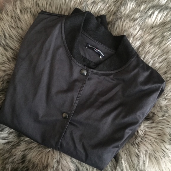 ✨BRANDY MELVILLE BOMBER JACKET✨ - Picture 5 of 7