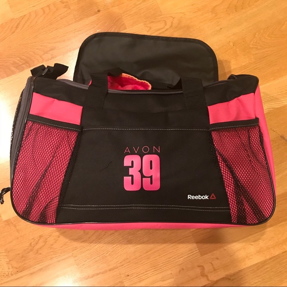 ❤️NEW Reebok Avon 39 Duffle Bag Breast Cancer Walk - Picture 6 of 8