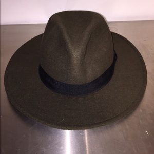 Green wide brim hat
