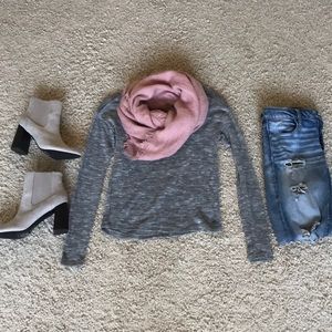 Aeropostale gray thin sweater lace back