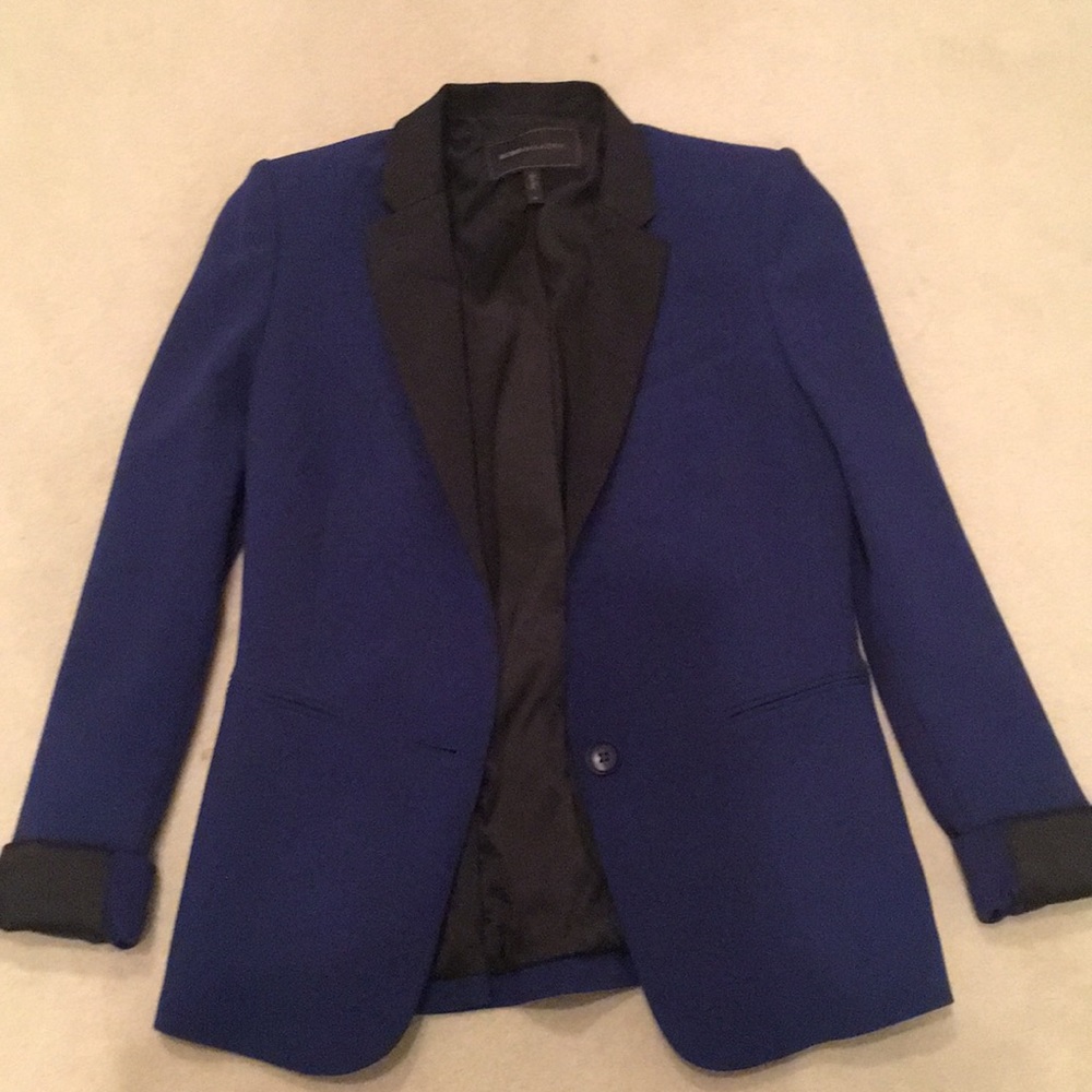 Size XS BCBG blazer