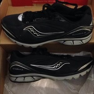 Saucony Men's Running shoes - in original box