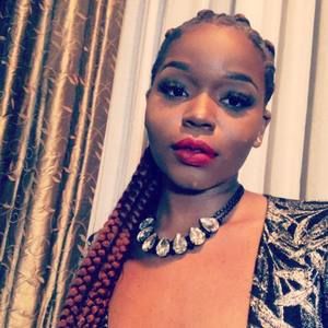 Meet your Posher, Shania