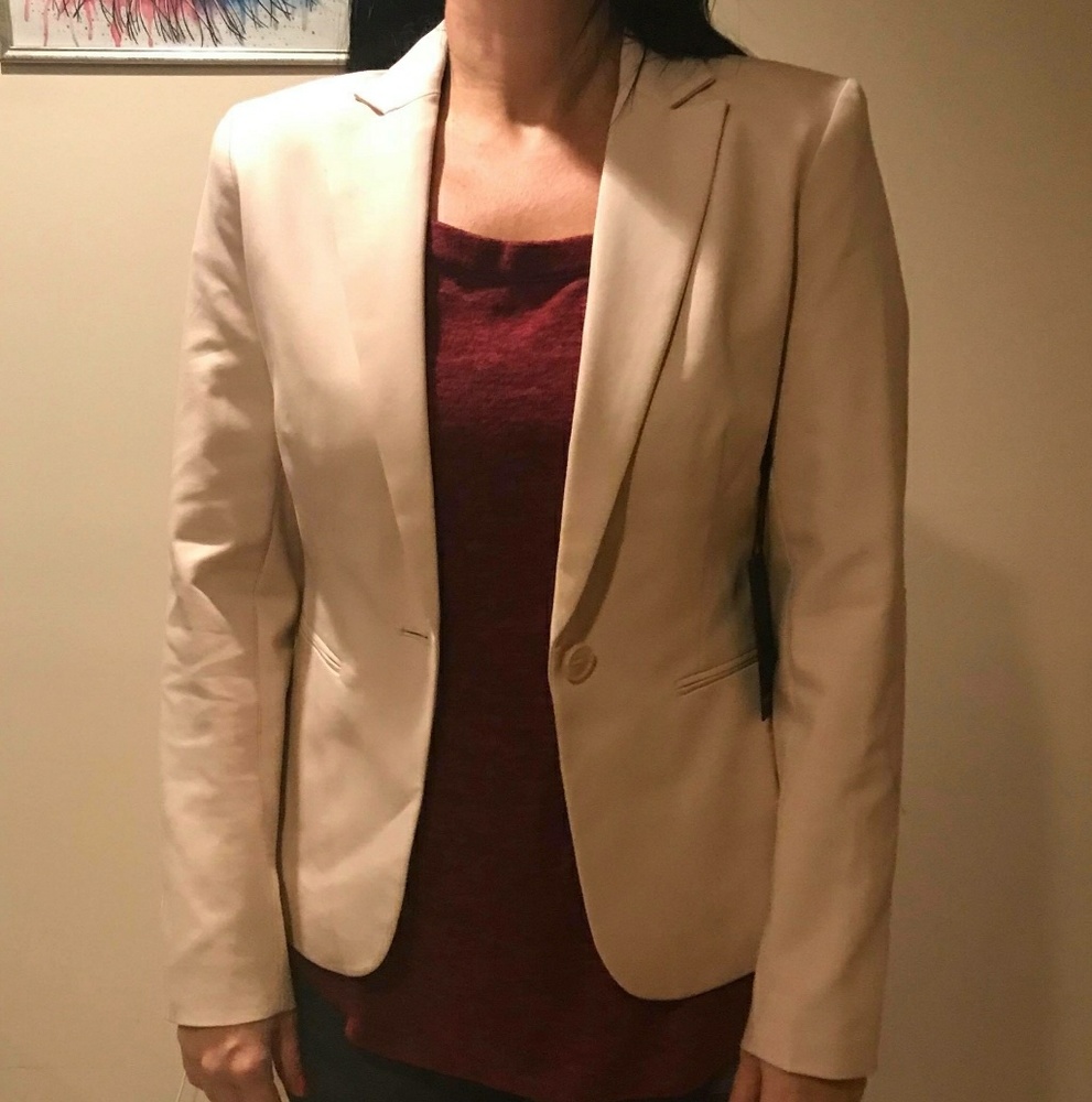 🎁Forever 21🎁 Fitted Blazer🎁New with Tags