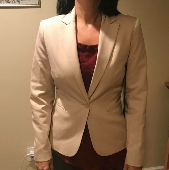 🎁Forever 21🎁 Fitted Blazer🎁New with Tags - Picture 2 of 5