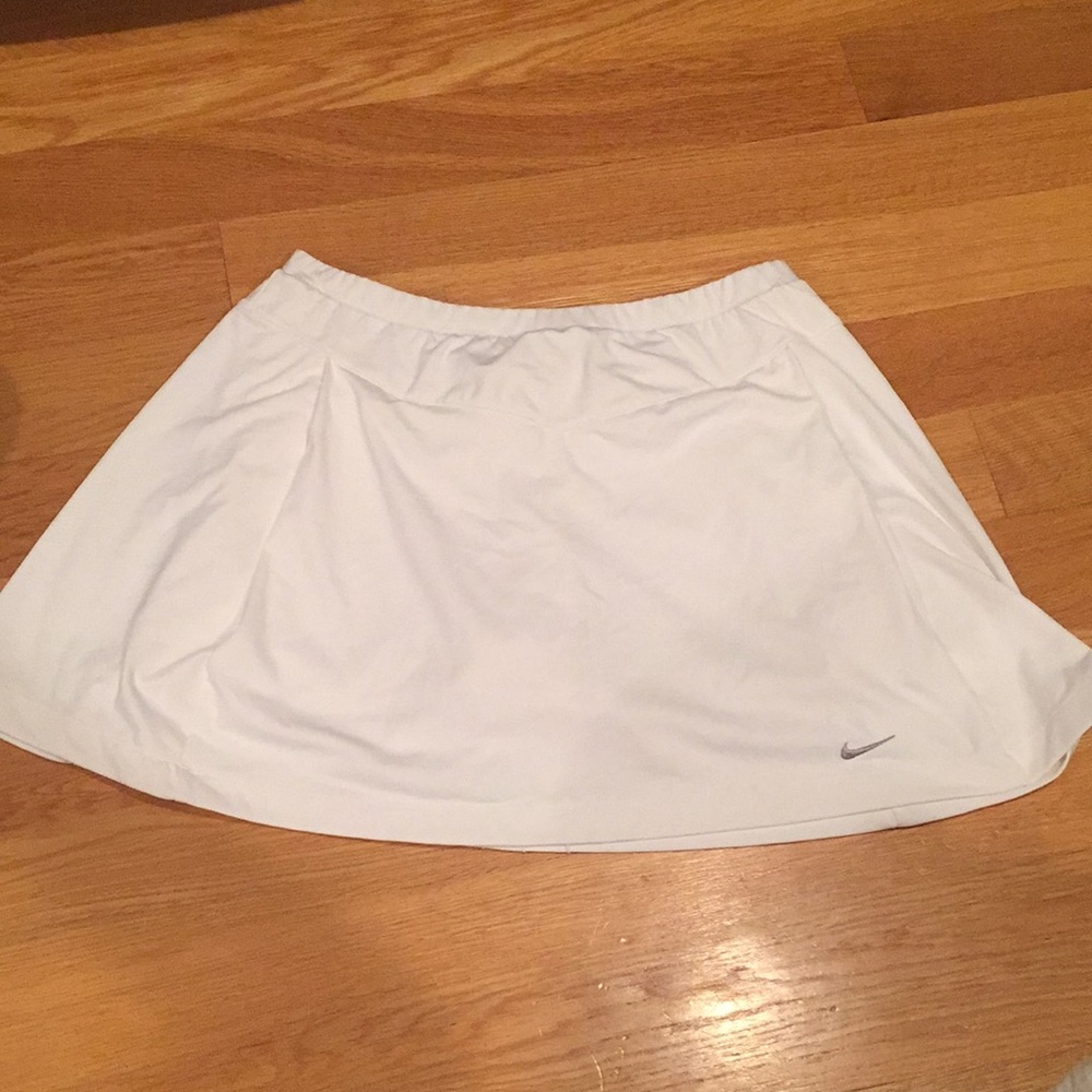 Women's nike tennis skirt