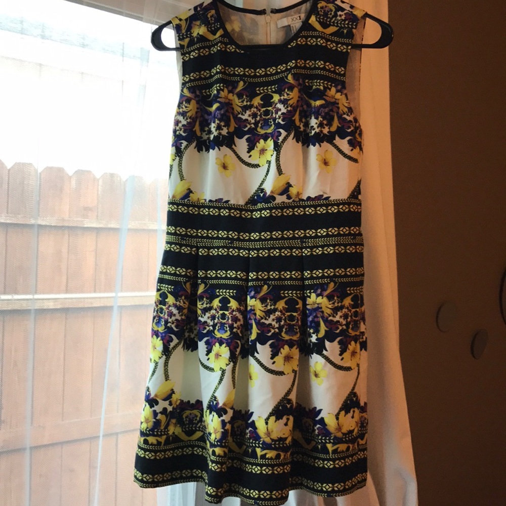 🍸Mary Katrantzou style cocktail dress so luxe