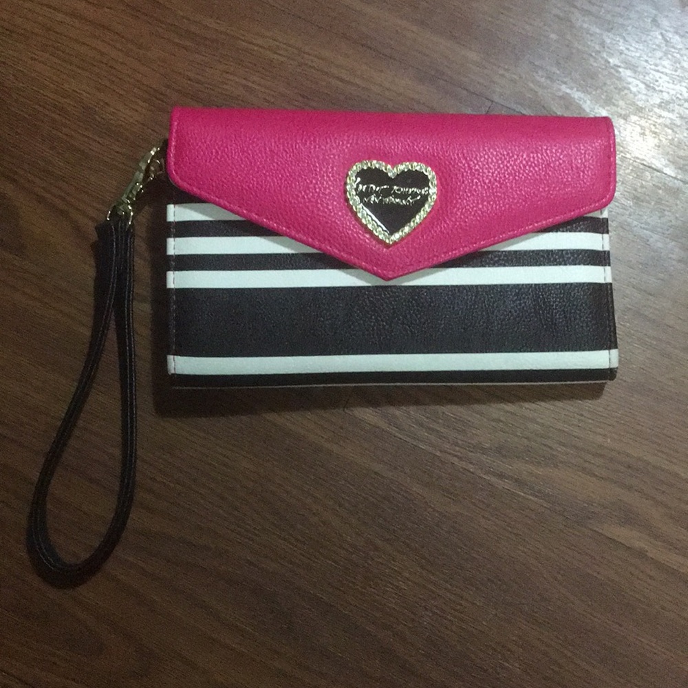 Betsey Johnson wallet/wristlet
