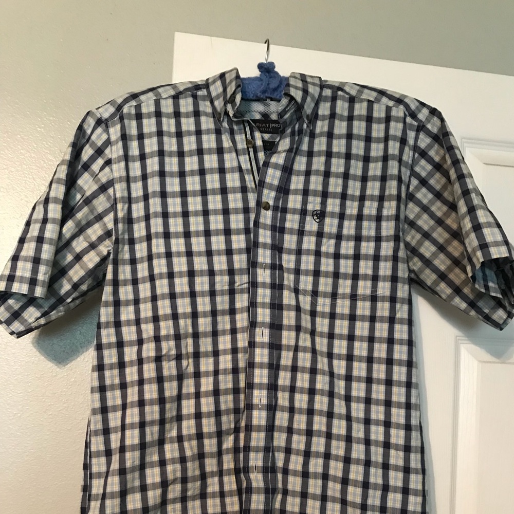 🔹Mens Ariat dress shirt🔹
