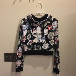 Crop Adidas Sweatshirt