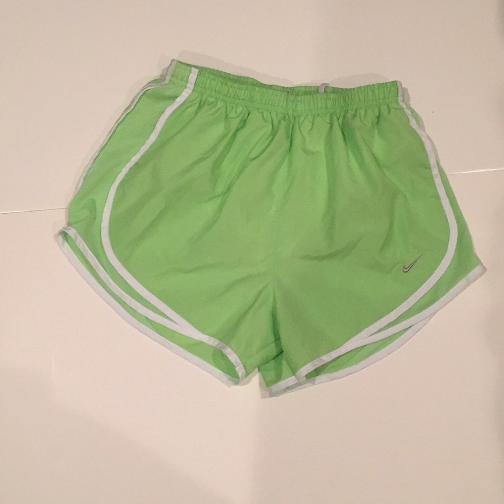 Women's size small Nike shorts