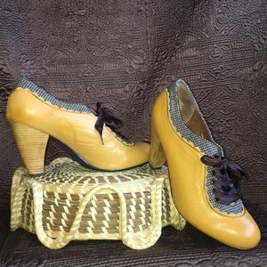 Women’s Backlash Bootie - Poetic License