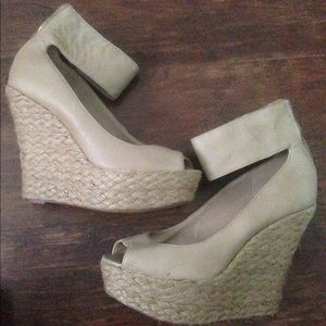 Steve Madden tan shoes size 10