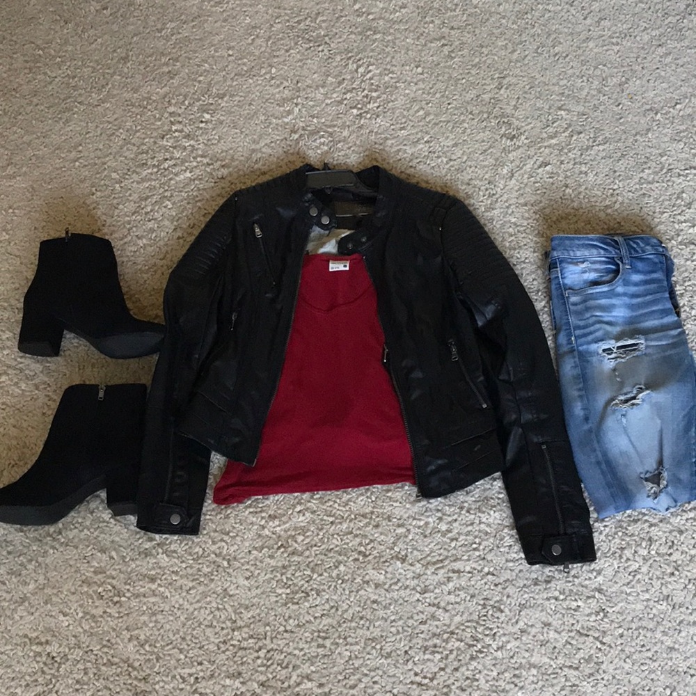 Essentials small red tank