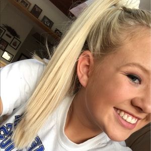 Meet your Posher, Lexi