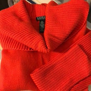 Beautiful knit sweater - size L