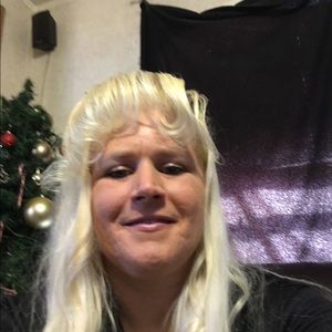 Meet your Posher, Tabitha