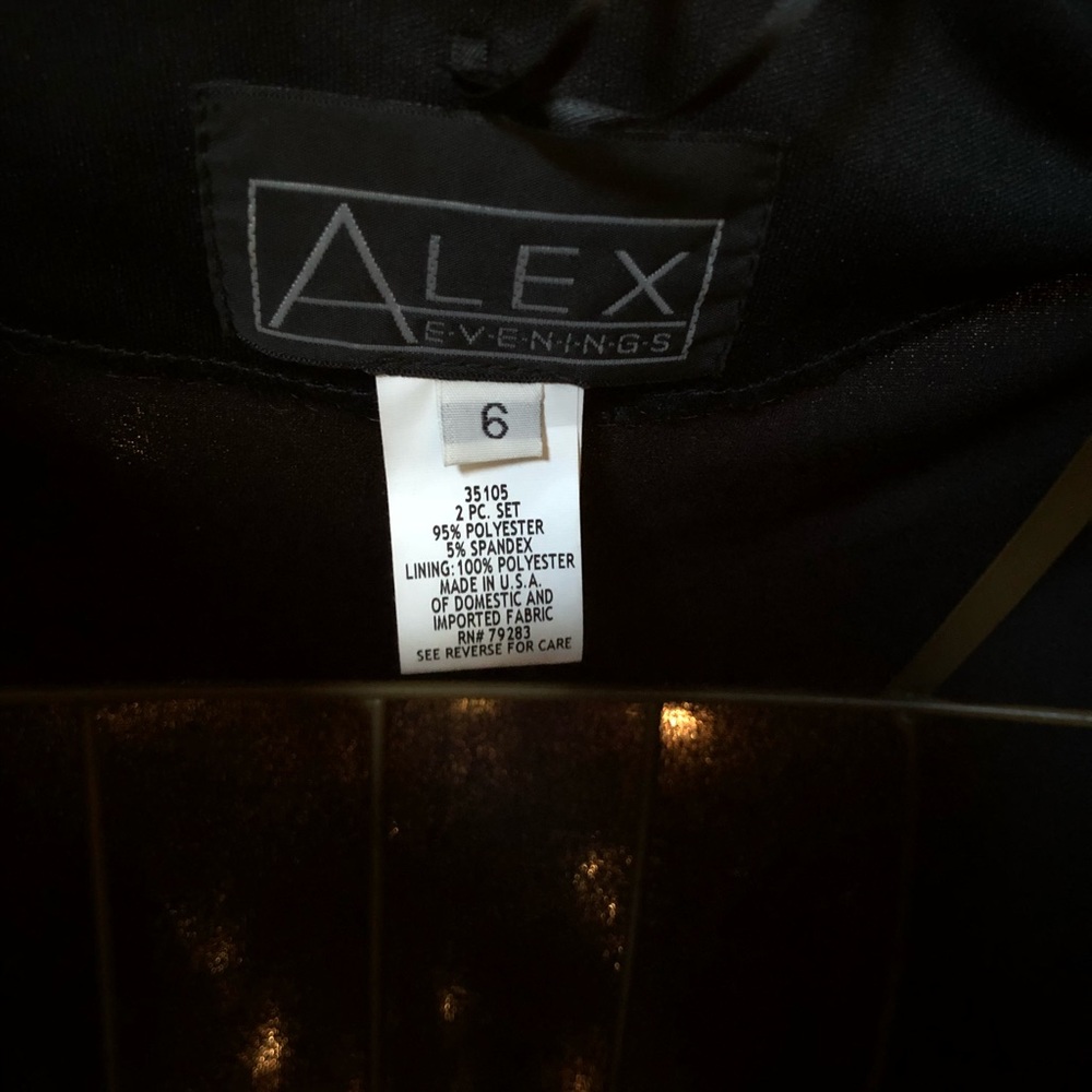 Alex - Black gown 💋 - Picture 7 of 8