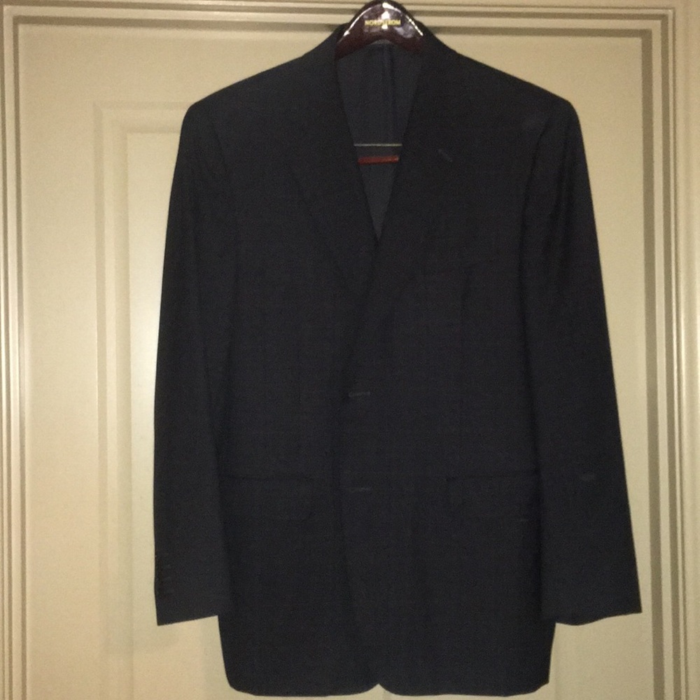 Like New Beautiful Canali Suit. 42R