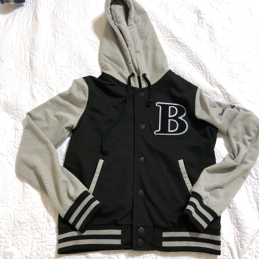 Forever 21 Varsity Letter Jacket Black M
