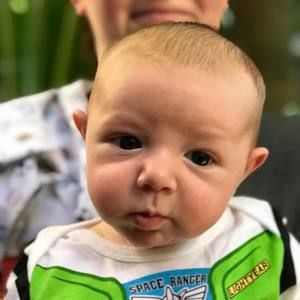 Meet your Posher, Robin