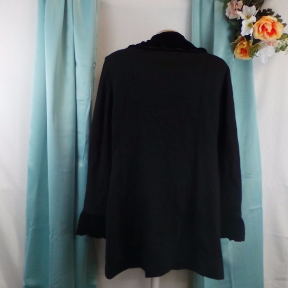 Going Global Black Velvet Ruffled Lined Coat - Picture 6 of 8