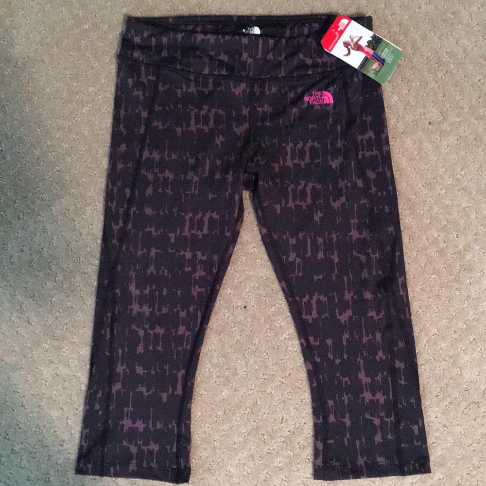 NWT! North Face Pulse Capri Tight