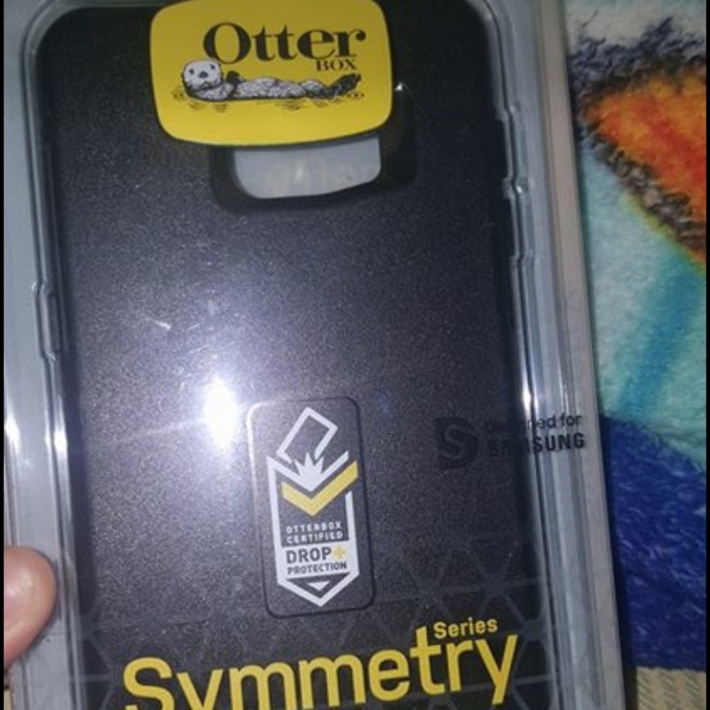 Otter box SAMSUNG  S6 EDGE+ BNIB