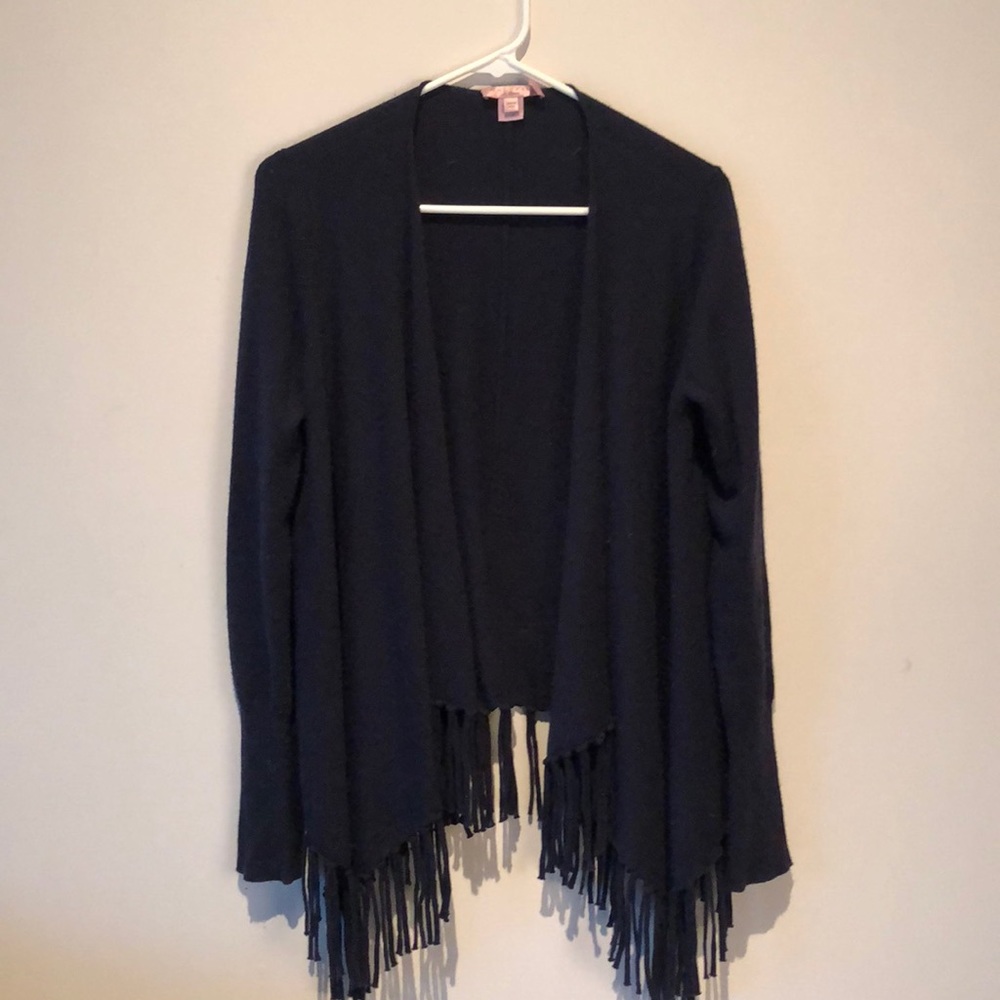 Cashmere navy sweater