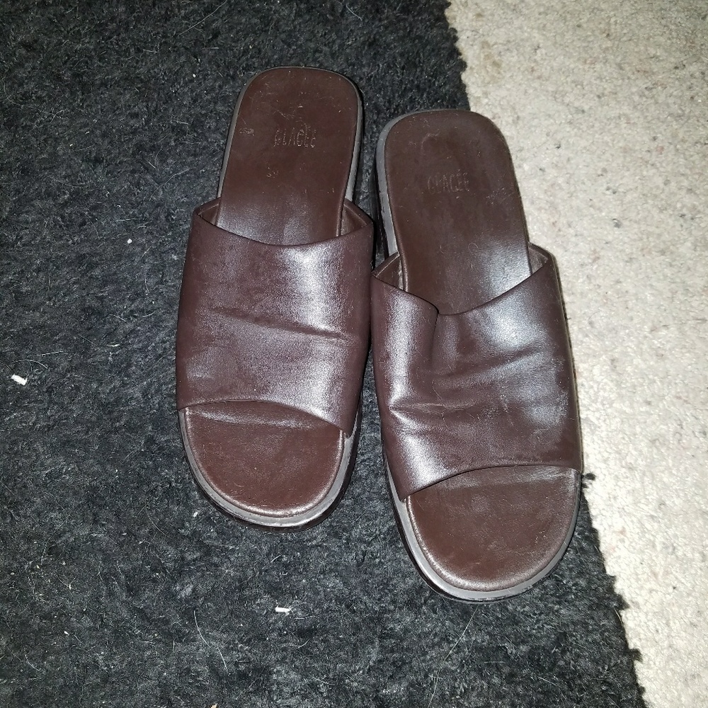 Glacee brown sandals, 7.