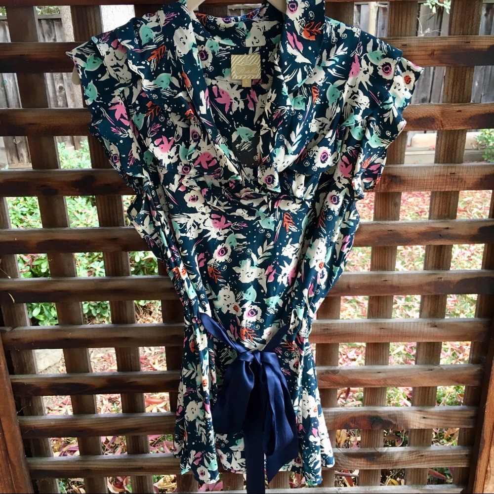 Postella floral blouse with bow at waist