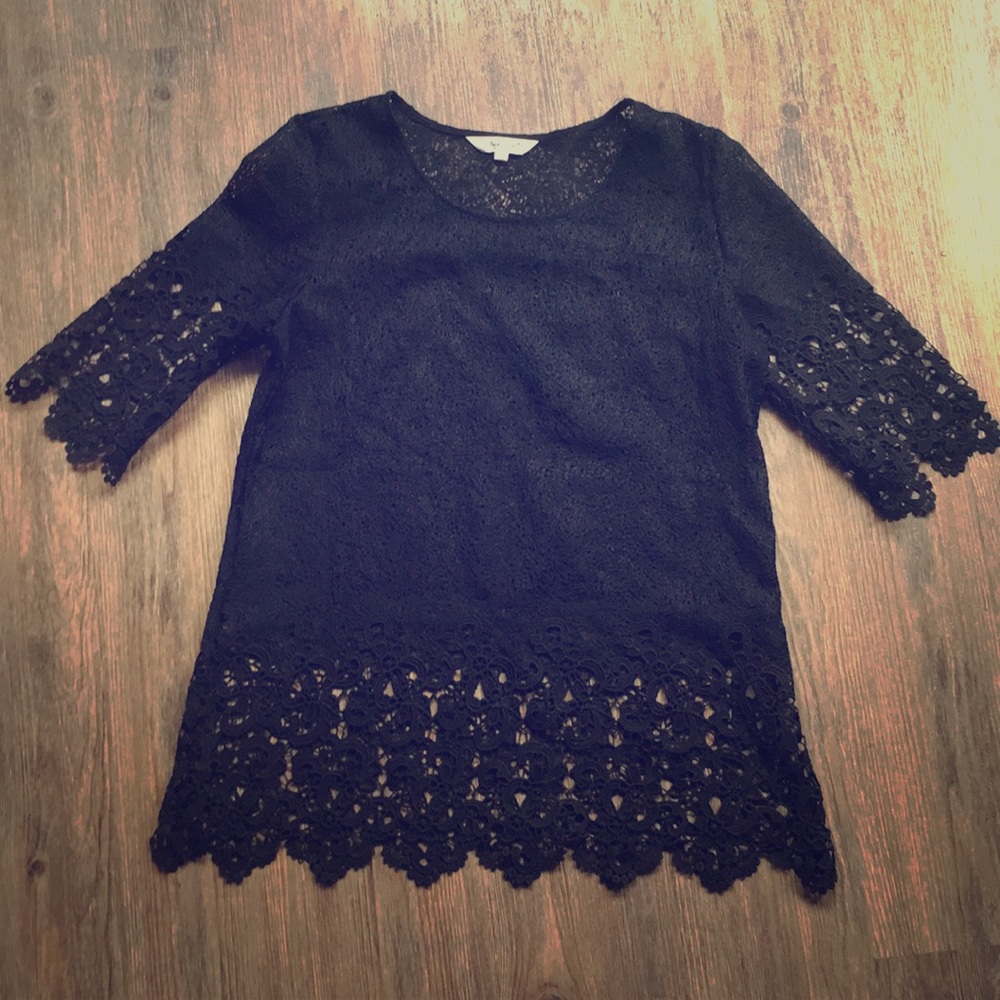 Black mesh top