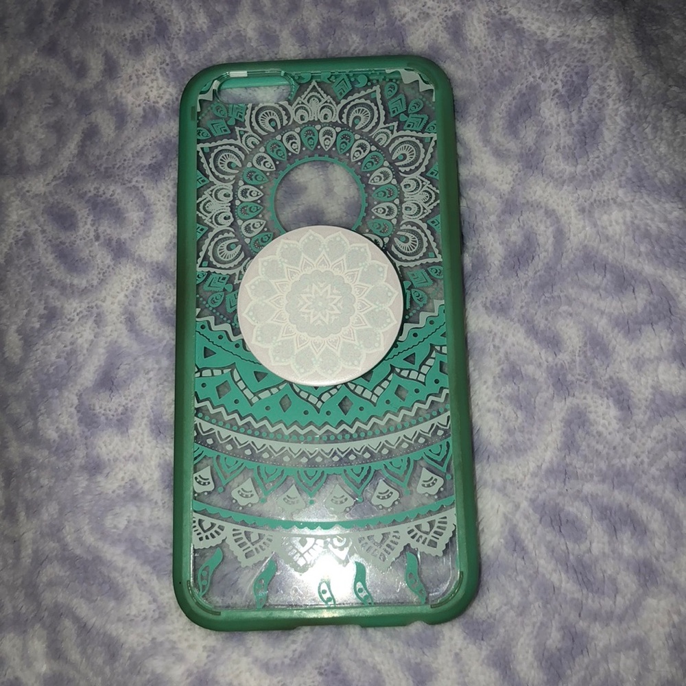iPhone 6s teal case with matching popsocket
