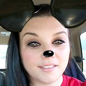 Meet your Posher, Teiah