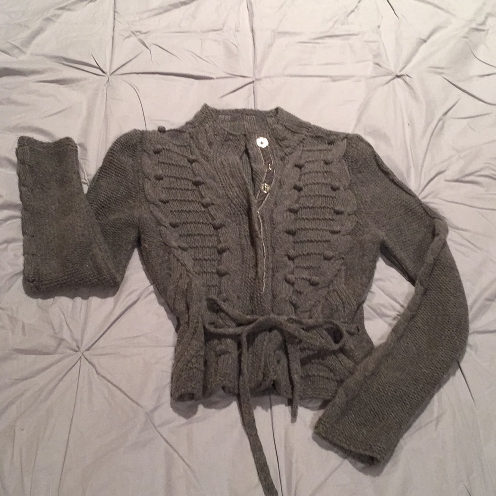 Gray knit H&M cardigan