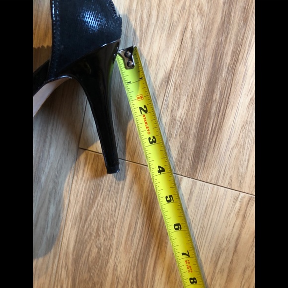 HP x 2 🎉 Antonio Melani heels 💋 - Picture 6 of 6