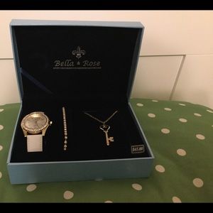 Bella and Rose Jewelry set