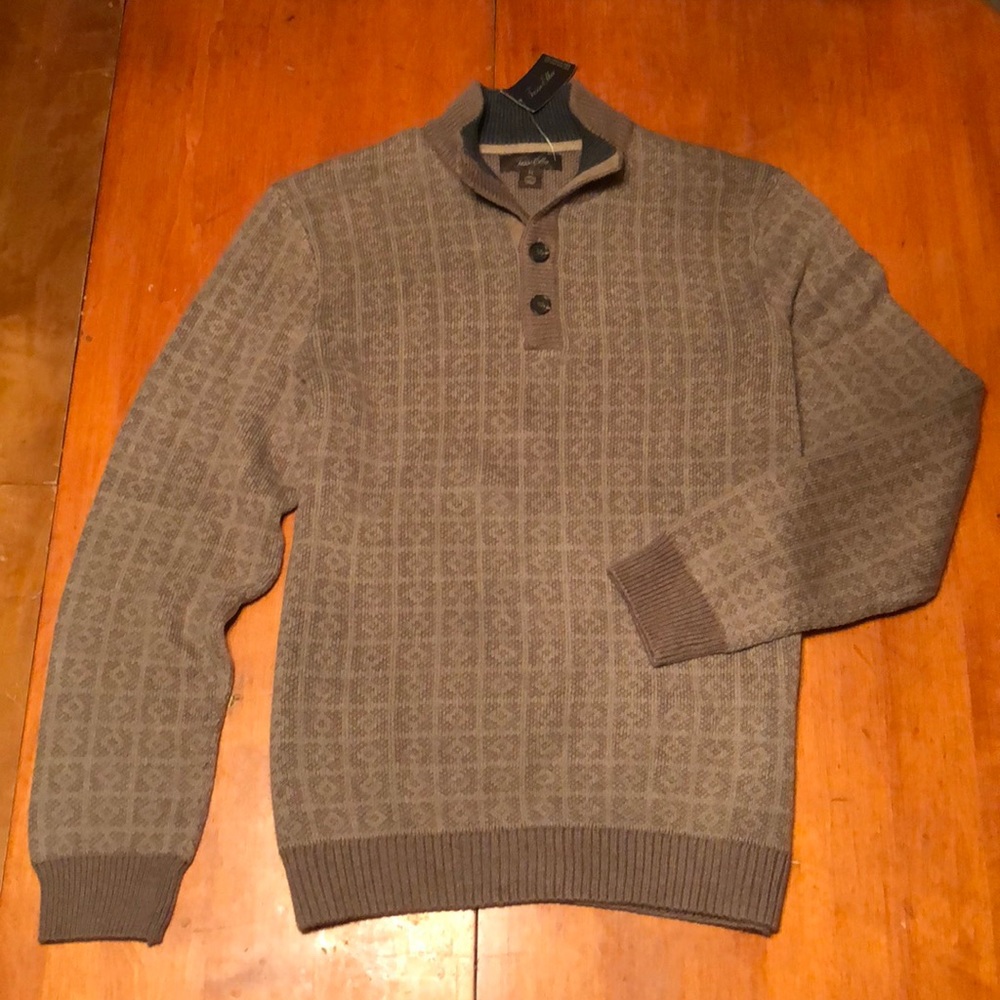 Brown pattern sweater