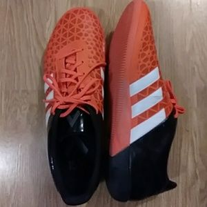 Adidas men's indoor soccer shoes size 10.5